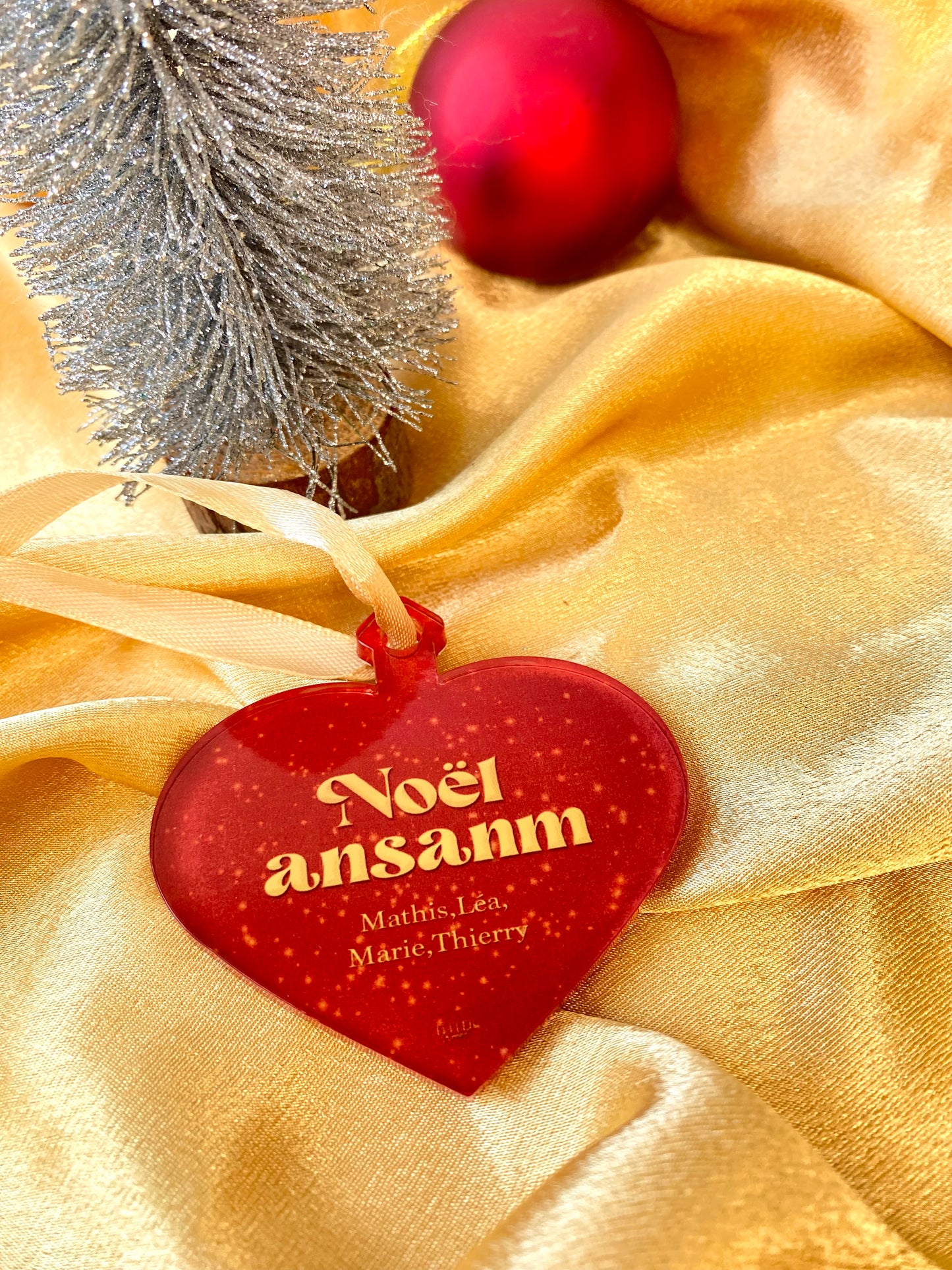 Suspension "Noël ansanm"