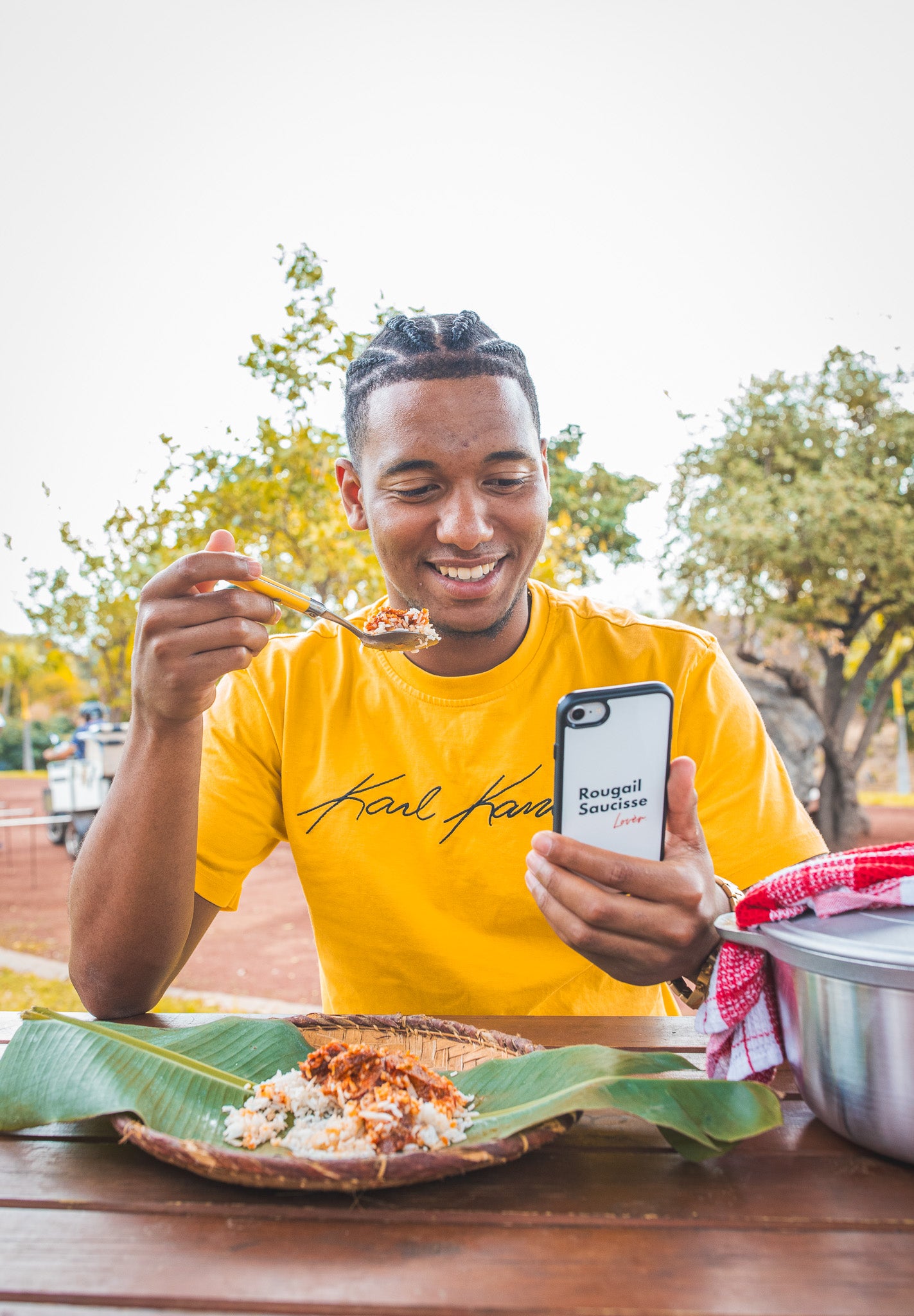 Coque « Rougail saucisse lovèr »